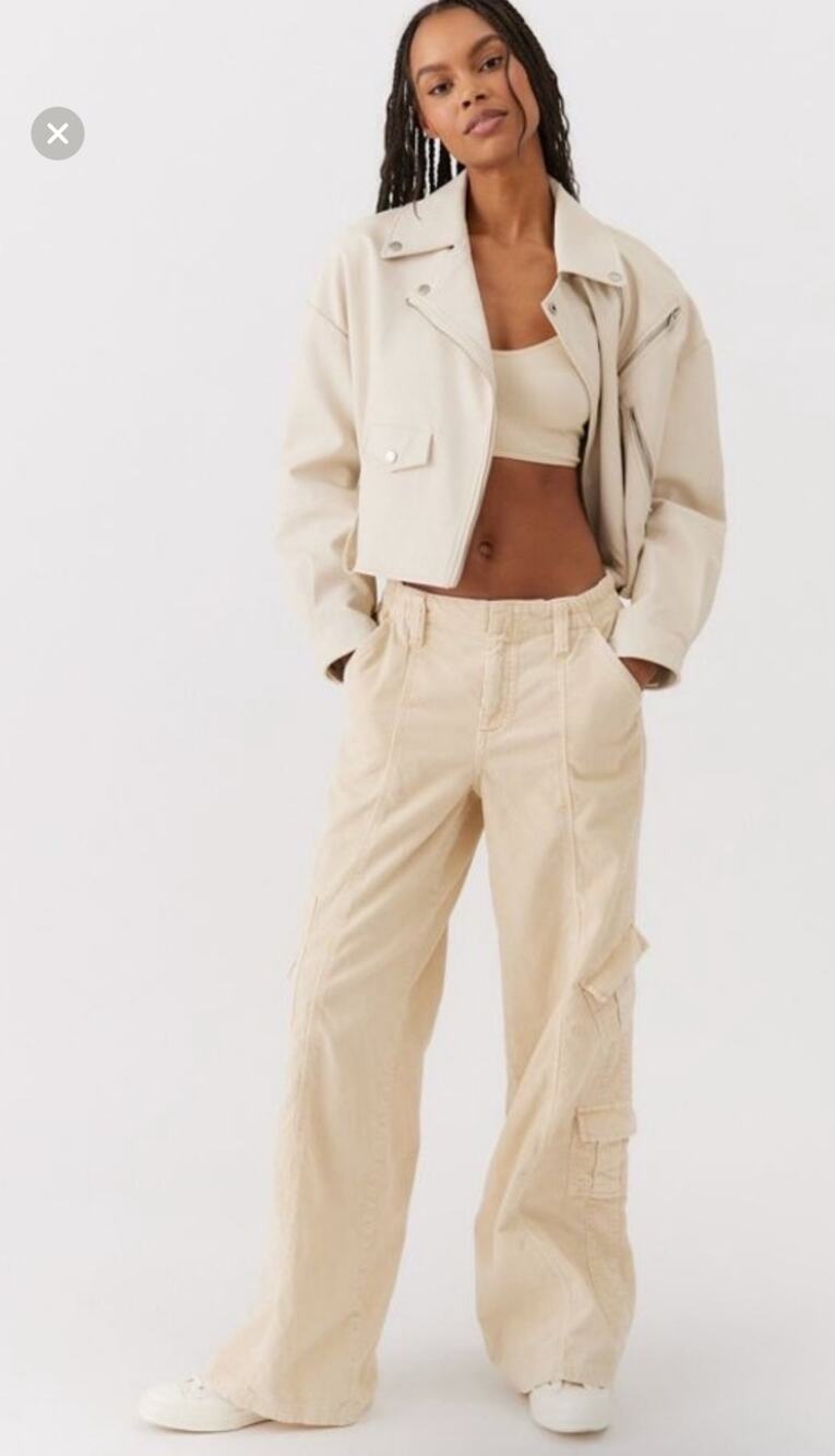 Urban Outfitters Cream Corduroy Y2K Street Style Women’s Cargo Pants Size 26